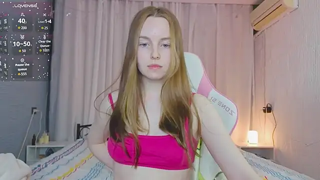 Snapshot of Wild__flowers chatting on May 14, 2026, 5:42 pm Wild flowers online show from May 14, 2026, 5:42 pm