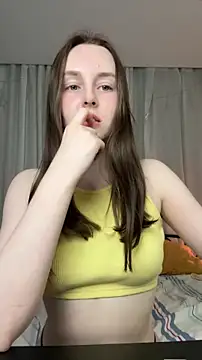 Snapshot of Wild__flowers chatting on July 12, 2026, 8:33 pm Wild flowers online show from July 12, 2026, 8:33 pm