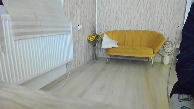 AishaRouhi online show from February 11, 2025, 3:18 am