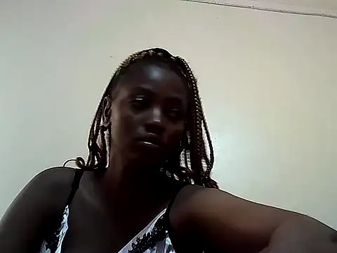 Snapshot of nanaswee chatting on May 20, 2026, 5:35 am nanaswee online show from May 20, 2026, 5:35 am