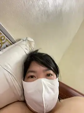 Hachi Sweetbabie  online show from April 5, 2026, 10:18 pm