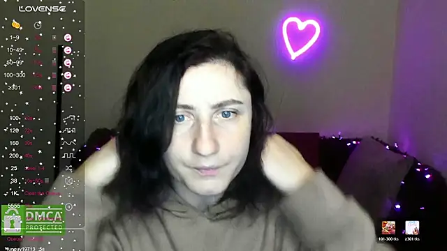 Muse kitty jenia online show from January 6, 2026, 6:22 pm