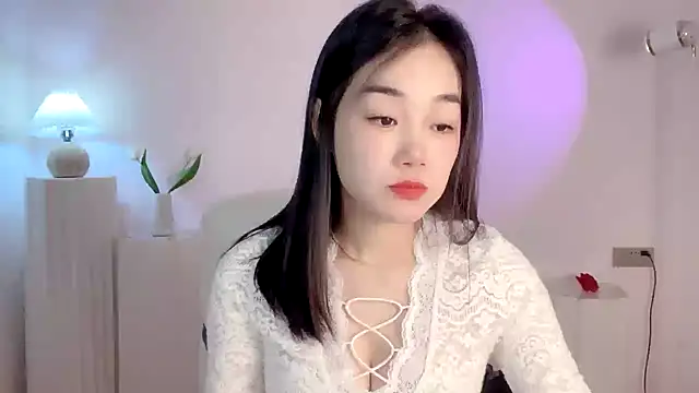 cloud8822 online show from December 8, 2024, 1:58 pm