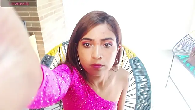 helenacyruss online show from January 14, 2025, 4:29 pm