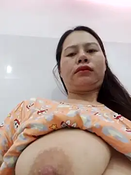 Baby-ladyass20 online show from May 20, 2026, 9:43 pm