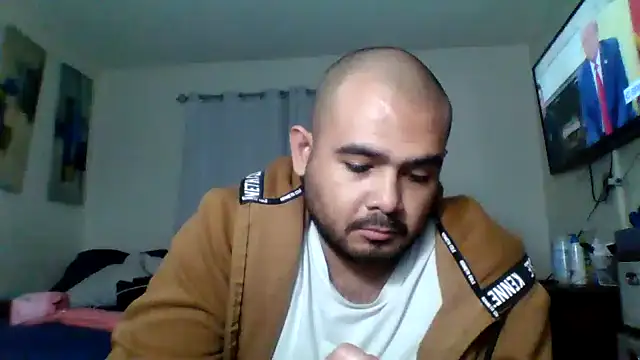 JooveyRose online show from March 2, 2025, 9:42 am