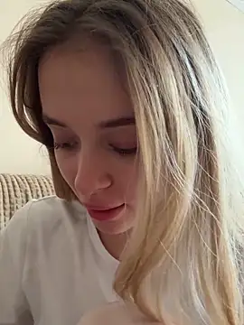 enjoy my beauty online show from April 20, 2026, 6:27 am