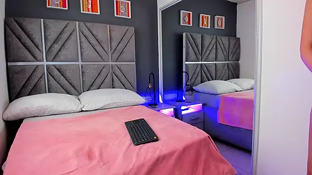 Laura Dicardy online show from January 29, 2025, 2:10 pm