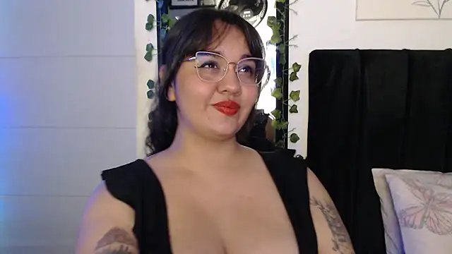 Snapshot of Alezapark chatting on July 11, 2026, 1:14 pm Alezapark online show from July 11, 2026, 1:14 pm