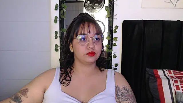 Snapshot of Alezapark chatting on July 26, 2026, 1:40 pm Alezapark online show from July 26, 2026, 1:40 pm