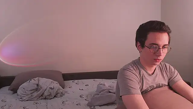 EliotMarks online show from December 23, 2024, 9:51 pm