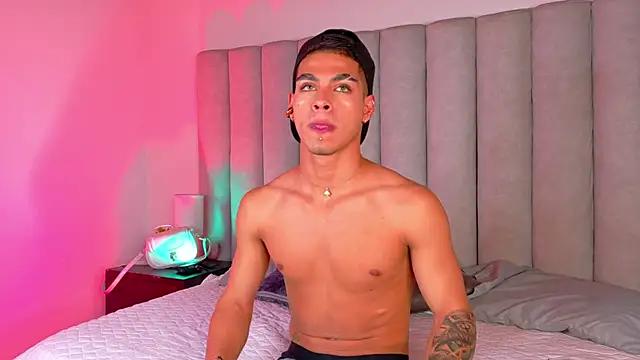 Ken-boy  online show from February 27, 2025, 3:36 am