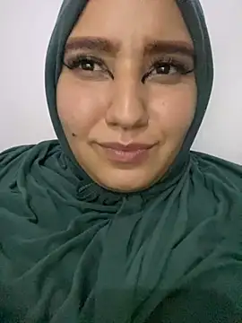 Snapshot of hannahayat chatting on December 19, 2024, 2:56 am hannahayat online show from December 19, 2024, 2:56 am