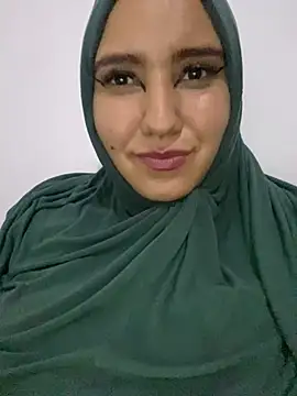 Snapshot of hannahayat chatting on December 19, 2024, 10:53 pm hannahayat online show from December 19, 2024, 10:53 pm