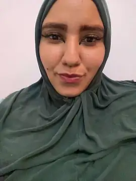 Snapshot of hannahayat chatting on December 20, 2024, 9:06 pm hannahayat online show from December 20, 2024, 9:06 pm