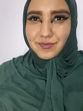 Snapshot of hannahayat chatting on December 21, 2024, 3:14 am hannahayat online show from December 21, 2024, 3:14 am