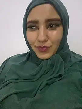 Snapshot of hannahayat chatting on December 22, 2024, 12:17 am hannahayat online show from December 22, 2024, 12:17 am