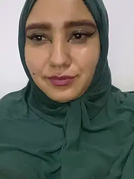 Snapshot of hannahayat chatting on December 22, 2024, 3:22 am hannahayat online show from December 22, 2024, 3:22 am