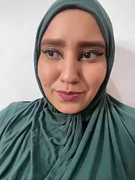 Snapshot of hannahayat chatting on January 1, 2025, 8:58 pm hannahayat online show from January 1, 2025, 8:58 pm