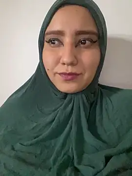 Snapshot of hannahayat chatting on January 3, 2025, 9:05 pm hannahayat online show from January 3, 2025, 9:05 pm