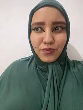 Snapshot of hannahayat chatting on January 4, 2025, 12:16 pm hannahayat online show from January 4, 2025, 12:16 pm