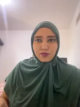 Snapshot of hannahayat chatting on January 7, 2025, 3:02 pm hannahayat online show from January 7, 2025, 3:02 pm