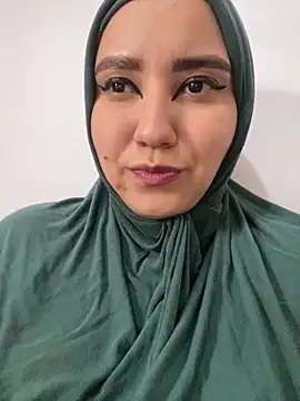 Snapshot of hannahayat chatting on January 14, 2025, 2:53 pm hannahayat online show from January 14, 2025, 2:53 pm