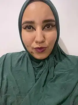 Snapshot of hannahayat chatting on January 16, 2025, 12:55 am hannahayat online show from January 16, 2025, 12:55 am