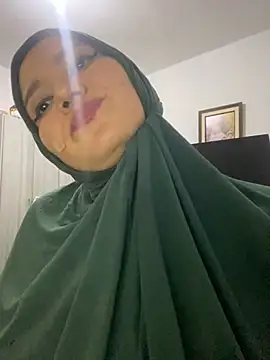 Snapshot of hannahayat chatting on February 10, 2025, 2:08 am hannahayat online show from February 10, 2025, 2:08 am