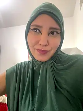 Snapshot of hannahayat chatting on September 17, 2025, 1:02 pm hannahayat online show from September 17, 2025, 1:02 pm