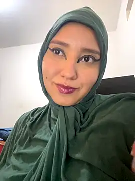 Snapshot of hannahayat chatting on October 3, 2025, 9:34 pm hannahayat online show from October 3, 2025, 9:34 pm