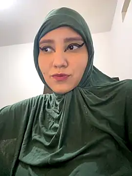 Snapshot of hannahayat chatting on October 27, 2025, 8:46 pm hannahayat online show from October 27, 2025, 8:46 pm