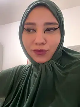 Snapshot of hannahayat chatting on November 28, 2025, 2:31 pm hannahayat online show from November 28, 2025, 2:31 pm