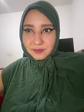 Snapshot of hannahayat chatting on February 25, 2026, 2:54 am hannahayat online show from February 25, 2026, 2:54 am