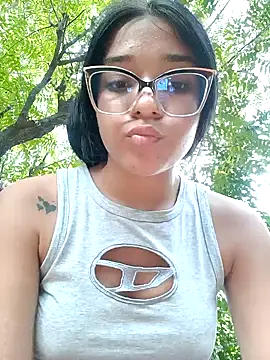 -VICKKY online show from January 30, 2025, 10:51 pm