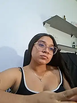 Snapshot of -VICKKY chatting on June 11, 2026, 7:23 pm -VICKKY online show from June 11, 2026, 7:23 pm