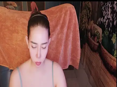 Cherry 6969 online show from May 8, 2026, 12:27 am
