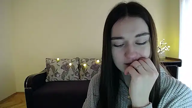 Pretty shy online show from January 14, 2025, 8:09 am