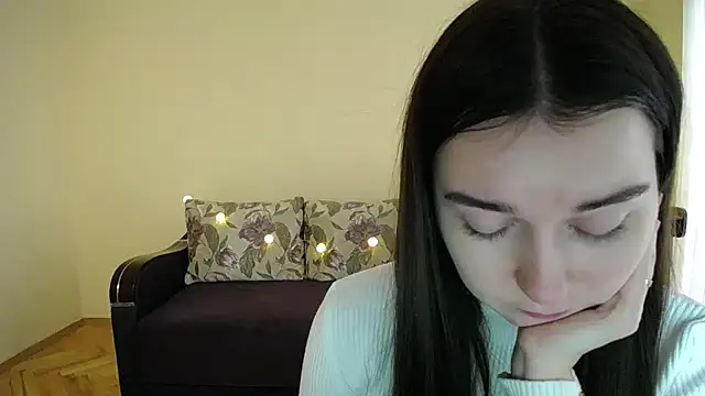 Pretty shy online show from January 28, 2025, 12:11 pm