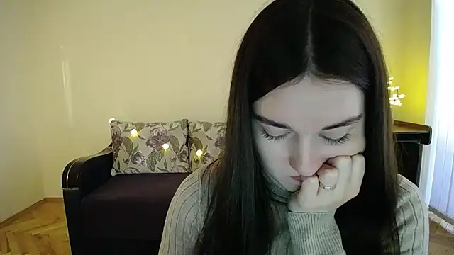 Pretty shy online show from January 29, 2025, 12:35 pm