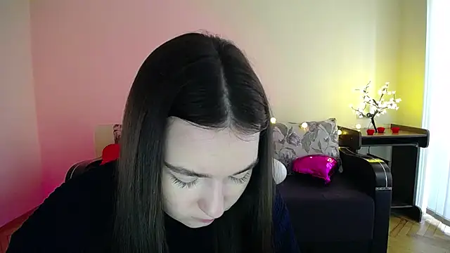 Pretty shy online show from February 23, 2025, 10:06 am