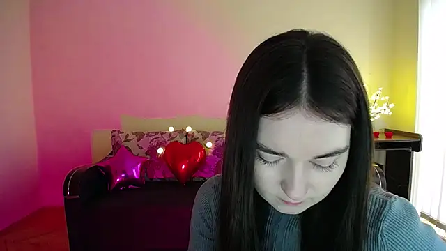 Pretty shy online show from March 15, 2025, 9:41 am