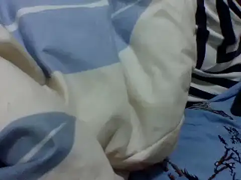 zoey10 online show from February 23, 2025, 6:34 pm