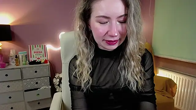 Mia Tasty online show from February 25, 2025, 2:33 pm