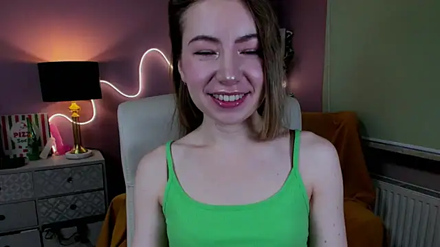 Mia Tasty online show from November 29, 2025, 7:44 am