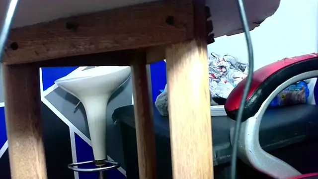 amazingxlady online show from February 13, 2025, 1:59 pm