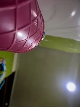 Emiily lee online show from April 22, 2026, 9:11 am