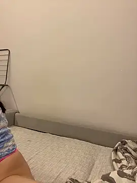 AnaWest online show from November 17, 2025, 3:56 am