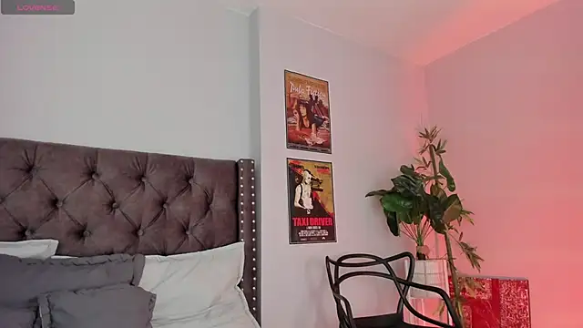 iriiina veneno online show from January 15, 2025, 1:56 am