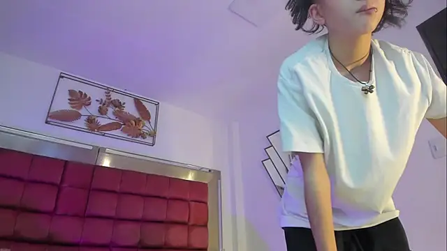 BonnieCute  online show from November 28, 2025, 8:22 pm